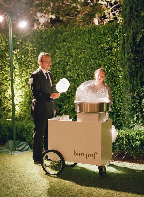 Cotton Candy At Wedding, Cotton Candy Machine Wedding, Cotton Candy Event, Wedding Cotton Candy, Cotton Candy Wedding, Foodtrucks Ideas, Party Rental Ideas, Party Rentals Business, Mobile Food Cart