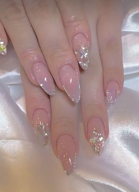 Short Stiletto Nails, Blood Nails, Short Stiletto, Sitting Together, Asian Nails, Glittery Nails, Gel Nail Art Designs, Gel Nails Diy, Blush Nails