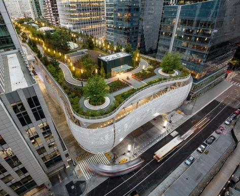 Green Building Architecture, Roof Gardens, Green Construction, Green Architecture, Rooftop Garden, Roof Top, New Home Construction, Roof Garden, Green Roof