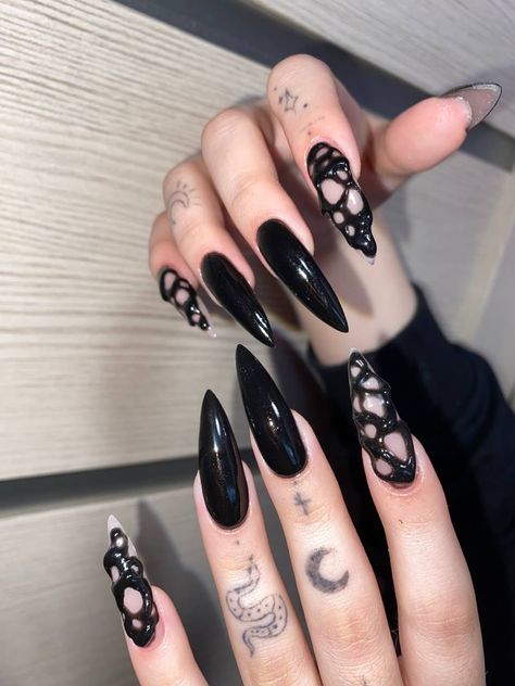 Venom Nails Designs, Venom Nail Art, Venom Nails, Edgy Nails, Aesthetic Nails, Basic Nails, Halloween Nail, Nails Art, Venom