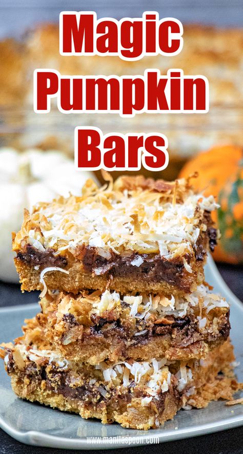 Easy Magic Pumpkin Bars (7 Layer Bars) - Manila Spoon Pumpkin 7 Layer Bars, Pumpkin Layer Bars, Halloween Bars Recipes, Pumpkin Magic Bars Recipe, Magic Pumpkin Bars, Pumpkin Bar Recipes, Fall Dessert Bars, Fall Bars, Pumpkin Magic Bars