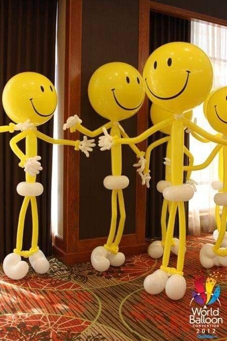 Smile Balloon, Smiley Face Party, Balloon People, Deco Ballon, Emoji Birthday Party, Happy Smiley Face, Happy Man, Emoji Party, Emoji Birthday