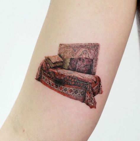 Couch Tattoo, Best Tattoo Ever, Colorful Portrait, Hyperrealism, Piercing Tattoo, Creative Tattoos, Everyday Objects, A Tattoo, Picture Tattoos