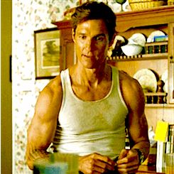 Pin for Later: It's Time to Reignite Your Secret Crush on True Detective's Rust Cohle Finally, his body is just insane. Did you even know all those muscles existed? Sigh. Tumblr, Matthew Mcconaughey Family, True Detective Rust, Matthew Mc, True Detective Season 1, Rust Cohle, ماثيو ماكونهي, True Detective, Mia 3