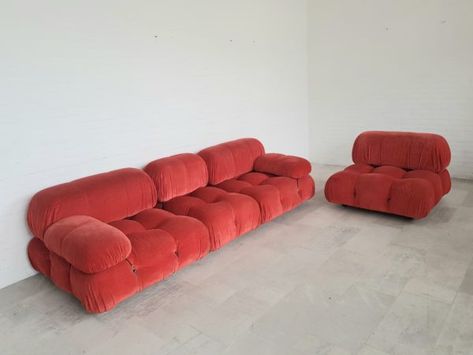 Camaleonda sofa by Mario Bellini for C&B Italia, 1970s «  SitonVintage 80s Sofa, Camaleonda Sofa, Ultra Modern Furniture, 80s Interior Design, 80s Interior, Vintage Couch, Vintage Bank, Mario Bellini, Dream Furniture