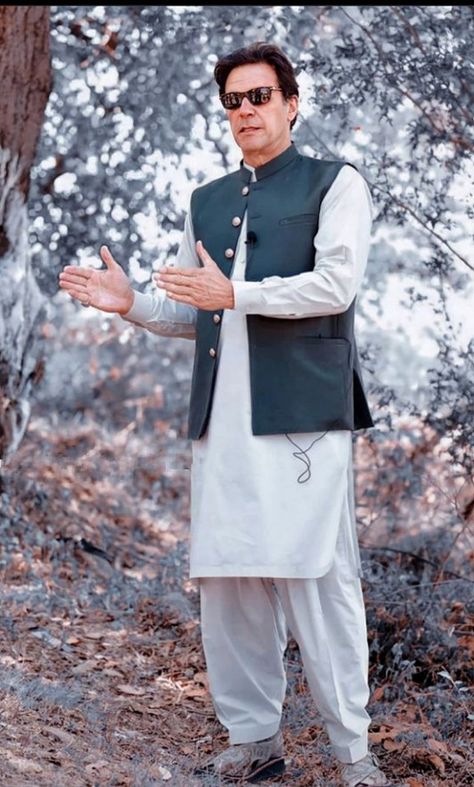 Imran Khan New Pic 2023, Scared To Lose You, Imran Khan Pics For Dp, Imran Khan Wedding, Imran Khan Video, Imran Khan Photos, Imran Khan Pakistan, Shahid Khan, Kelly Lebrock