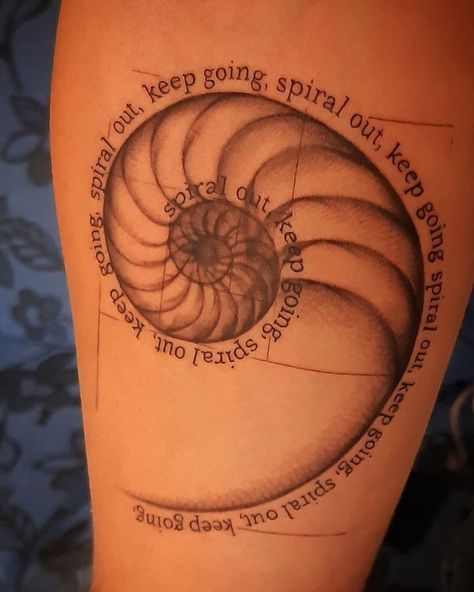 Spiral Tattoo Meaning, Fibbonaci Tattoo, Tool Band Tattoo, Golden Spiral Tattoo, Fibonacci Spiral Tattoo, Fibonacci Spiral Art, Nautilus Tattoo, Golden Ratio Tattoo, Spiral Tattoo