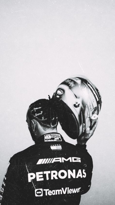 F1 Aesthetic Lewis Hamilton, Lewis Hamilton Poster Aesthetic, Lewis Hamilton Ferrari, Lewis Hamilton Aesthetic, Lewis Hamilton Wallpaper, Lewis Hamilton Poster, Wallpaper F1, F1 Hamilton, Hamilton Poster