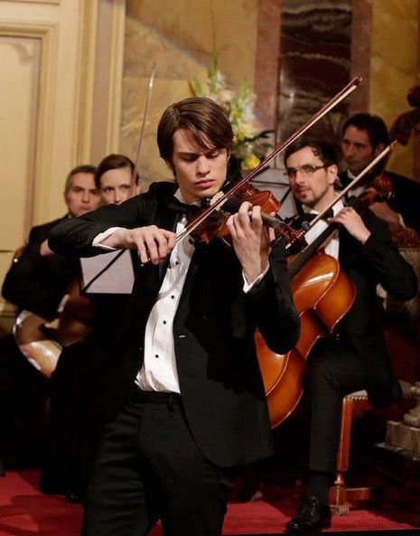 Nicholas Galitzine Violin, High Strung Movie, Euphoria Mood, Ballet Movies, Nick Galitzine, Dance Film, High Strung, Rich Homie Quan, Nicholas Galitzine