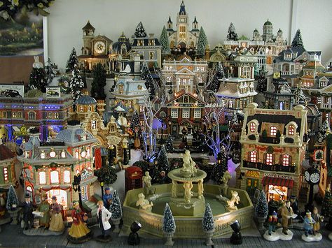 Fountain Plaza by Mastery of Maps, via Flickr Dickens Village Display, Department 56 Christmas Village, Dept 56 Dickens Village, Christmas Tree Village, Christmas Village Sets, Lemax Christmas Village, Lemax Christmas, Diy Christmas Village, Christmas In The City