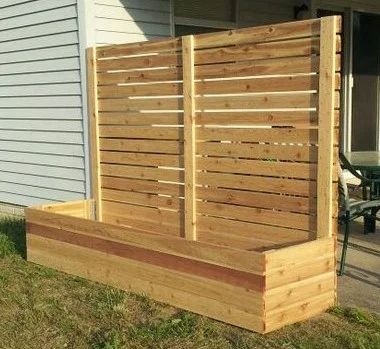 Raised Bed Planters, Diy Privacy Fence, Decking Ideas, Simple Backyard, Diy Balcony, Yard Fence, Raised Planter Beds, Privacy Fence Designs, Backyard Dreams