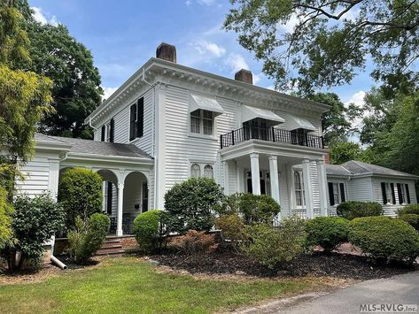 508 Eaton Ave, Warrenton, NC 27589 | MLS #136924 | Zillow Colonial Exterior, Home Buying Checklist, Old Houses For Sale, House Property, Real Estate Video, Home Buying Tips, Classic House, Commercial Property, Historic Homes