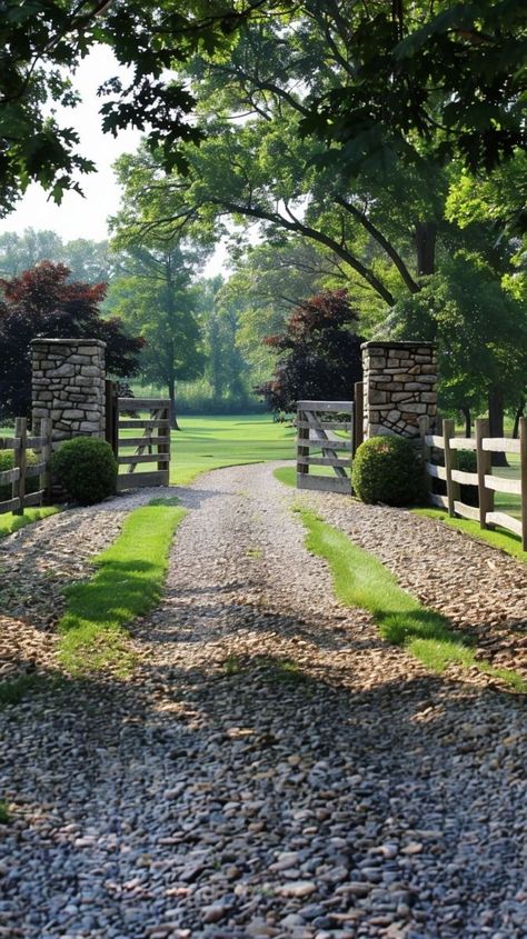 Landscaping Acreage, Ranch Landscaping Ideas, Driveway Entry Landscaping, Farm Gates Entrance, Landscaping Entrance, Entry Landscaping, Split Level Entryway, Hygge Aesthetic, Driveway Entrance Landscaping