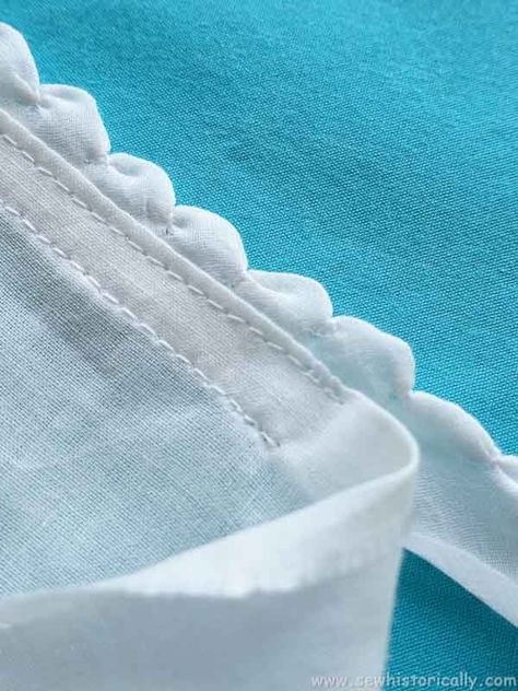 Blanket Edging Sew, Sewing Scalloped Edges, How To Sew A Scalloped Hem, Hand Sew Patterns, Sewing Edge Finishes, Sewing Seams By Hand, Sewing Hems By Hand, Diy Clothing Embellishments, How To Hem