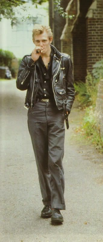 Rock Outfits Men, Punk Fashion Male, Punk Outfits Men, Goth Fashion Men, Punk Fashion Men, 80s Punk Fashion, Garage Punk, Paul Simonon, 80s Fashion Men