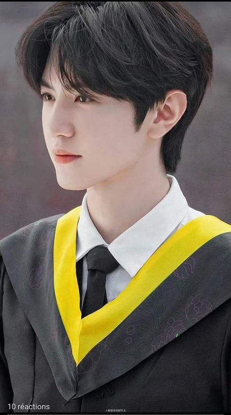 Chen Zhe Yuan Sketch, China Actor, Chen Zhe Yuan, Elsword Anime, Chen Zheyuan, Editing Inspiration, Boyfriend Photos, Hidden Love