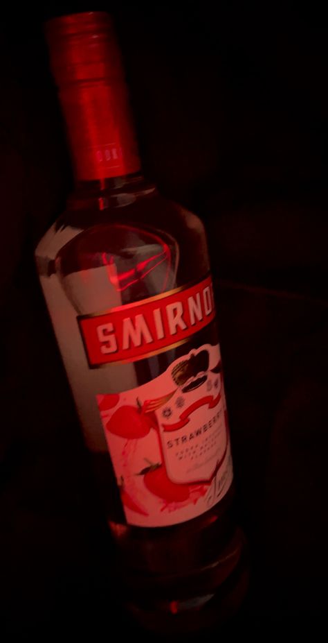 Liquor Pictures, Vodka Snap, Drinking Alcohol Aesthetic, Alcoholic Drinks Aesthetic, Smirnoff Bottle, Bottles Of Alcohol, Stoli Vodka, Vodka Red, Alcohol Pictures