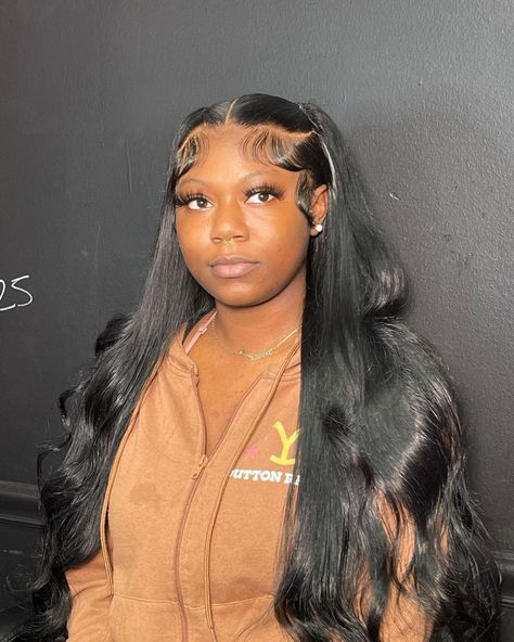 Two Ponytails, Frontal Wig Hairstyles, Birthday Hairstyles, Quick Weave Hairstyles, Frontal Hairstyles, Human Braiding Hair, Hot Hair Styles, Hair Ponytail Styles, Ponytail Styles