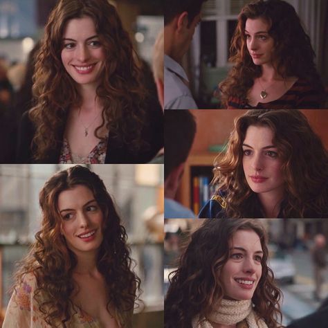 Famous Curly Haired Women, 90s Natural Curly Hair, Natural Dark Copper Hair, Anne Hathaway Love And Other Hair, Anne Hathaway Hair Curly, Curly Haired Celebrities, Wavy Hair Celebrities, Medium Length Haircut Wavy Hair Layers, Julia Robert’s Curly Hair