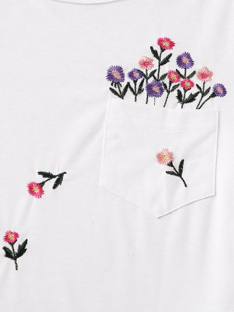 Making Clothes, Floral Pocket, Vintage Patches, Cute Embroidery, Shirt Embroidery, How To Make Clothes, Embroidery Ideas, Women T Shirts, Back Pocket