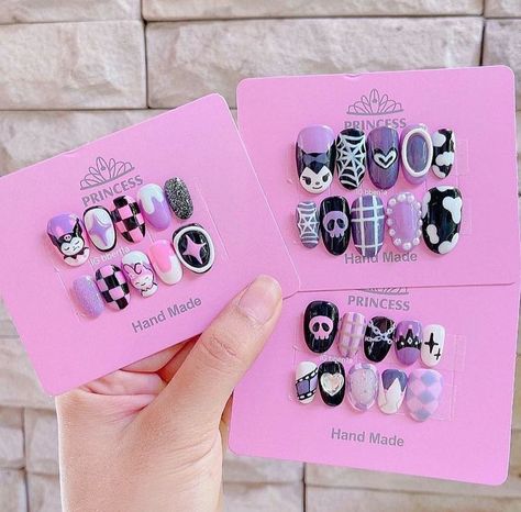 Fake Nails Designs Aesthetic, Nail Kuromi, Kuromi Nail Art, Nails Kuromi, Nail Matte, Nail Ideas Short, Nail Purple, Kuromi And My Melody, Nail Pink