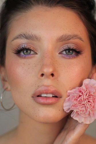 Subtle Purple Eye Makeup, Identify Crisis, Pastel Moodboard, Makeup 2024, Wedding Hairstyles And Makeup, Peekaboo Hair, Prom 2024, Smink Inspiration, Hair 2024