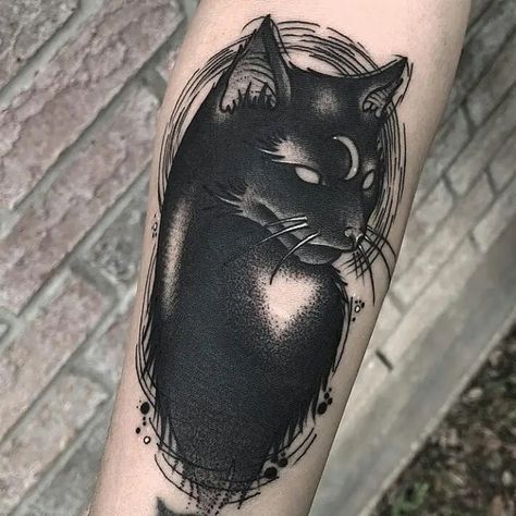 Bastet Tattoo, Tattoo Gato, Mysterious Tattoo, Black Tattoo Cover Up, Goth Tattoo, Black Cat Tattoos, Tattoo Meanings, Clock Tattoo Design, Bone Tattoos