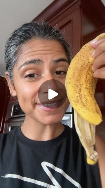 Kirti Tewani on Instagram: "Bananas make a great face mask!" Banana Mask, Banana Face Mask, Banana Peels, Banana Benefits, Banana Peel, Homemade Skin Care, July 4, Diy Face Mask, Bananas