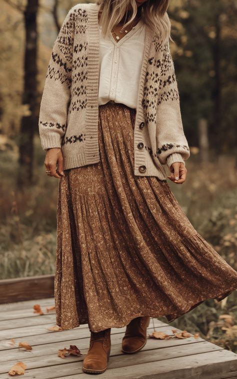 Discover the ultimate boho layering essentials for effortless fall outfits you'll love. Embrace cozy cardigans, chic scarves, and stylish boots to create perfect autumn looks. #BohoFashion #FallStyle #LayeringOutfits Vintage Fall Outfit Ideas, Boho In Winter, Fall Flowy Skirt Outfit, Earthy Classy Outfits, Autumn Colorful Outfits, Christmas Boho Outfits, Boho Style Winter Fall Outfits, Boho Chic Work Outfit, Layered Cardigan Outfit