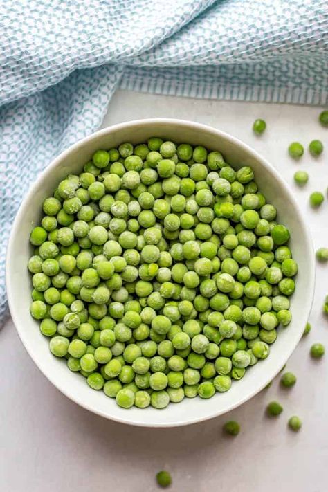 Frozen peas are an easy, delicious and versatile veggie to keep on hand. Check out these ideas and recipes for ways to use them. #peas #frozenveggies #frozenfood Salmon And Peas, Pea Puree, Creamy Peas, English Peas, Seared Salmon, Salmon Dishes, Cooking Salmon, Summer Vegetable, Mashed Cauliflower