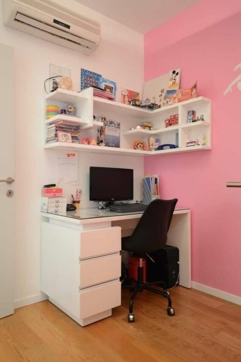 Army Room Decor, Study Room Design, Bedroom Decor For Teen Girls, White Desk, Apartment Organization, Study Room Decor, Girl Bedroom Designs, Small Room Design, Teen Room Decor