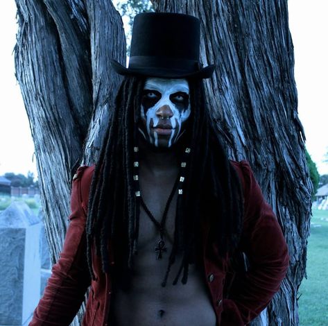 Scary Warlock Costume, Voodoo King And Queen Costume, Occult Halloween Costume, Creepy Mens Halloween Costumes, Voodoo Witch Doctor Makeup Men, Papa Legba Costume, Shadowman Costume, Voodoo Priest Makeup, Voodoo Makeup Men