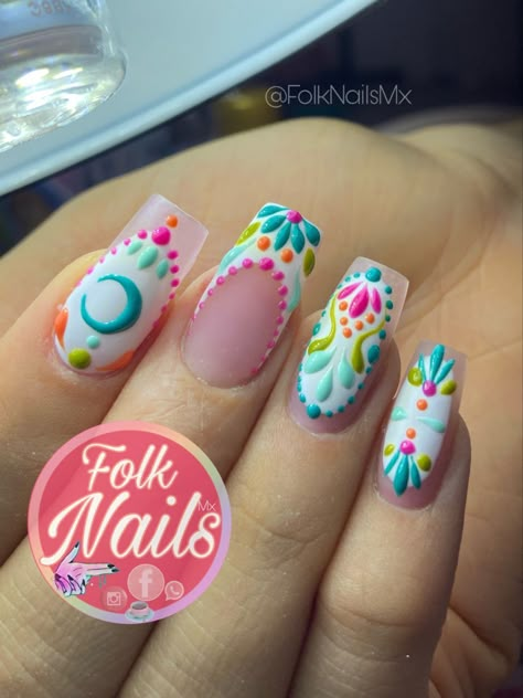 Pink Mexican Nails, Mexican Flower Nails, Mexican Nails Designs Mexico, Folk Nails, Bold Nail Designs, Paisley Nails, Margarita Nails, Mexican Nail Art, Mexican Nails