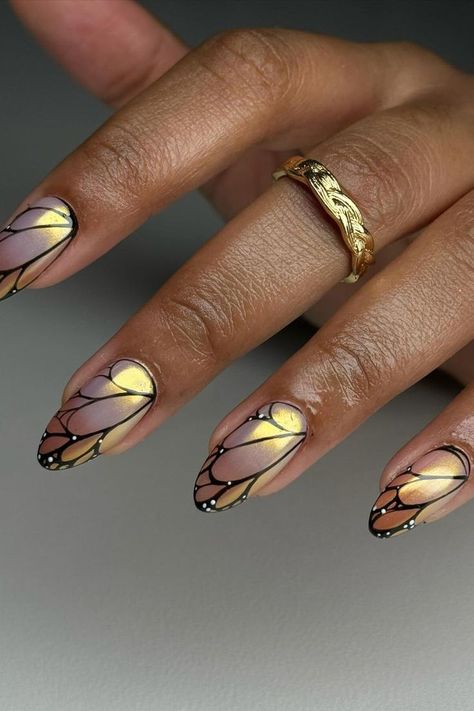 Chic Dominican Nail Designs for Summer 2024 Mint Green Nails, Chrome Nail Art, Chrome Nails Designs, Graduation Nails, Green Nail Designs, Blush Nails, Gradient Nails, Butterfly Nail, Birthday Nails