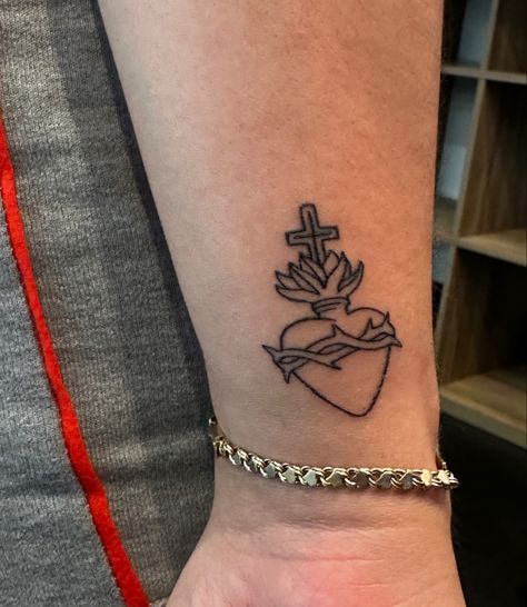 Our Lady Of Sorrows Tattoo, Lady Of Sorrows Tattoo, Black Flash Tattoos, Sacred Heart Tattoo, Sacred Heart Tattoos, Lady Of Sorrows, Flash Tattoos, Our Lady Of Sorrows, Small Hand Tattoos