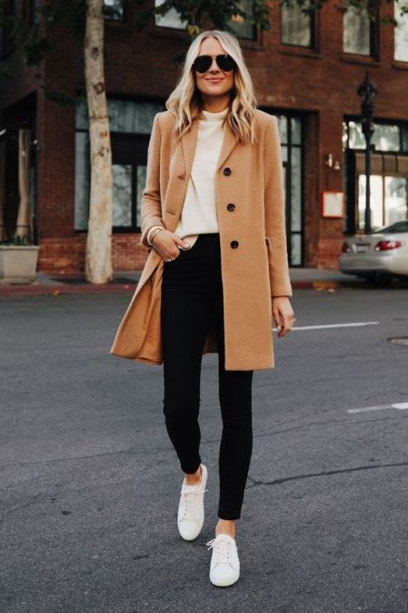 Camel Coat Outfit, Fall Fashion Coats, Tan Coat, Fashion Jackson, Fall Outfits For Work, Elegante Casual, Cute Winter Outfits, Trendy Fall Outfits, Camel Coat