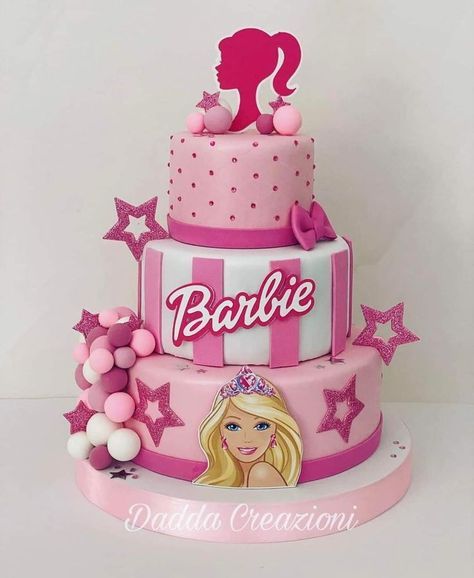 Barbie Birthday Cakes For Kids, Barbie Birthday Cake Ideas, Barbie Party Cake, Barbie Cake Ideas Birthdays, Pink Barbie Cake, Barbie Cake Birthday, Happy Birthday Cake Girl, Barbie Theme Cake, Birthday Cake Barbie