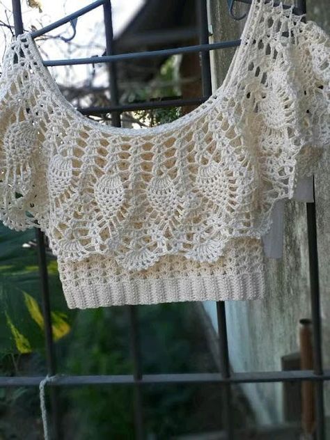 Crochet Gypsy Blouse Recipe Step By Step Guide Fall Crochet Patterns, Crochet Table Runner Pattern, Crochet Vest Pattern, Crochet Mittens, Crochet Blog, Crochet Baby Booties, Crochet Top Pattern, Crochet Blouse, Afghan Crochet Patterns