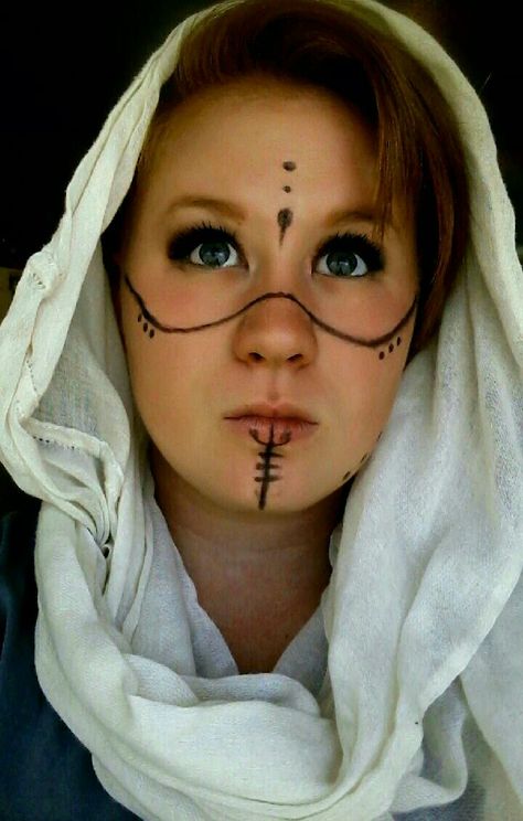 My friend did druid makeup and I love it Druid Face Paint, Celtic Druid Costume, Celtic Druid Makeup, Celtic Witch Makeup, Viking Paint, Druid Makeup, Celtic Makeup, Larp Makeup, Druid Cosplay