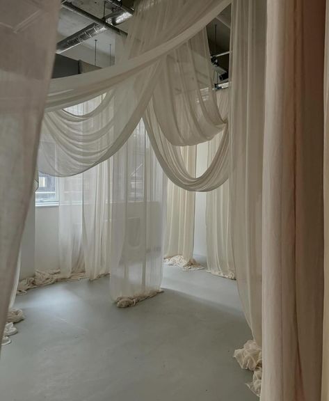 Whimsical event design via @miasylviaa ���🪄 #eventdesign #events Draping Techniques Decor, Showroom Fabric, Mv Ideas, Wedding Drapery, Wedding Draping, Concert Stage Design, Fabric Installation, Bedroom Drapes, Event Stage