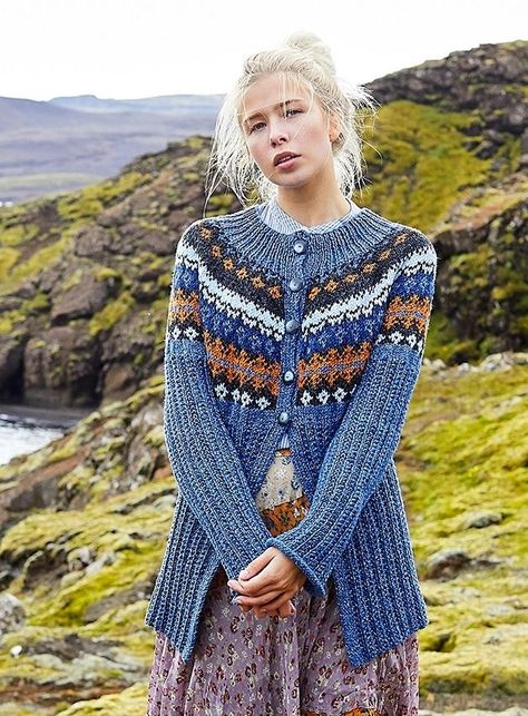 Free Knitting Pattern for a Petrine Cardigan Cotton Cardigan Pattern, Peruvian Knitting, Cardigan Knitting Patterns, Portuguese Knitting, Summer Knitting Patterns, Awesome Crochet, Aran Knitting Patterns, Crochet Cardigan Pattern Free, Summer Fair