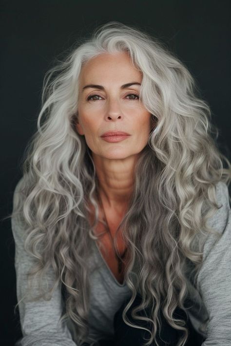 Long Hair Older Women, Grey Hair And Makeup, Hair Color Guide, Grey Hair Looks, Κούρεμα Bob, Long Shag Haircut, Grey Hair Inspiration, Beautiful Gray Hair, Fishtail Braid