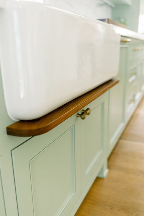 Apron Front Sink and Drip Ledge Apron Front Sink Cabinet, Apron Sink Drip Ledge, Farmhouse Sink Drip Edge, Faux Apron Front Sink, White Apron Front Sink, Drip Ledge Under Farm Sink, White Apron Sink White Cabinets, Drip Ledge Under Sink, Apron Sink Farmhouse