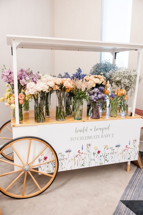 How adorable is this use of our Daphne Cart in White?! 💐 Perfect for baby showers, weddings, graduation parties, and so much more!⁠ Bloom Bar Cart, Flower Cart Bridal Shower Ideas, Flower Arrangement Party Ideas, Flower Cart Business, Flower Cart Ideas, Baby Shower Cart, Flower Business Ideas, Garden Display Ideas, Flower Bar Cart