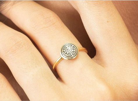 Talisman Ring, Wheel of Hecate, Symbol Jewelry, Silver Hecate Ring, Hecate's Magic, Strophalos Ring, minimalist ring, gift for her, Unique Gift, greek mythology, delicate ring, Hekate's magic, Hecate ring Hekate Symbol, Hecate Symbol, Talisman Ring, Goddess Ring, Personalized Wedding Bands, Symbol Jewelry, Symbolic Jewelry, Delicate Rings, Minimalist Rings