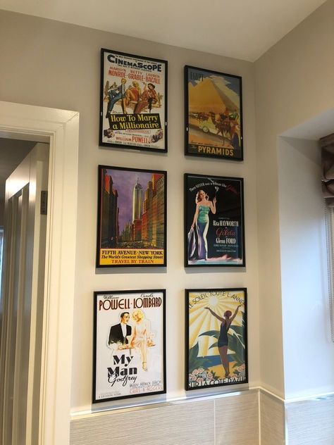 Movie Inspired Bedroom, Film Bedroom Aesthetic, Movie Poster Room Decor Aesthetic, Movie Poster Gallery Wall, Movie Poster Living Room, Movie Posters Decor, Room Decor College, Film Decor, Dorm Design