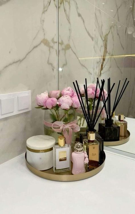 Bathroom Arrangement, Wardrobe Decor, Girly Bathroom, Lights For Christmas, Bathroom Counter, Bathroom Inspiration Decor, Apartment Decor Inspiration, Bathroom Inspo, Room Makeover Inspiration