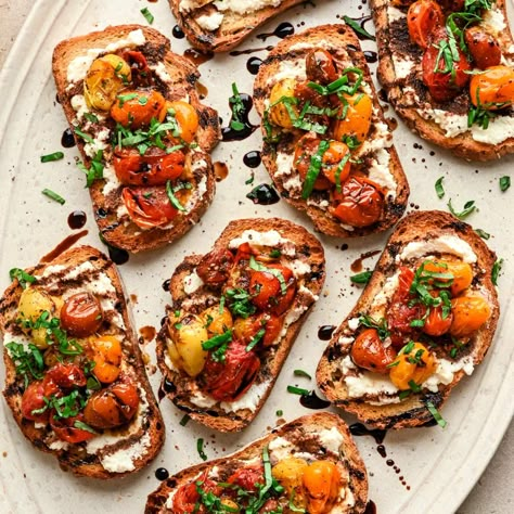 Roasted Tomato Bruschetta with Ricotta Roasted Tomato Bruschetta, Bruchetta Appetizers, Tomato Bruschetta Recipe, Fresh Tomato Recipes, Tomato Bruschetta, Bruschetta Recipe, Roasted Cherry, Roasted Cherry Tomatoes, Roasted Tomato