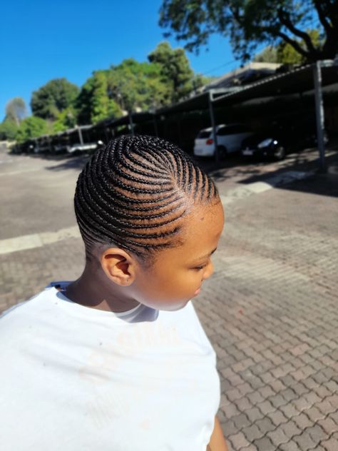 Essence Hairstyles For Black Women, Stylish Cornrows For Natural Hair, Moropotso Hairstyles, Wig Lines Cornrows Natural Hair, Wig Lines Cornrows, Small Lines Hairstyle For Black Kids, Essence Hairstyles African, Lines Hairstyles African Natural Hair, Natural Plait Hairstyles For Black Women