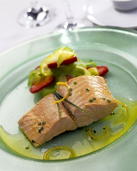 Scottish Salmon Producers' Organisation :: Recipes Jamie Oliver Salmon, Salmon En Croute Recipe Jamie Oliver, Jamie Oliver Smoked Salmon Pasta, Salmon Michelin Star, Celtic Food, Copper River Salmon, Scottish Salmon, Poached Salmon, Scottish Recipes